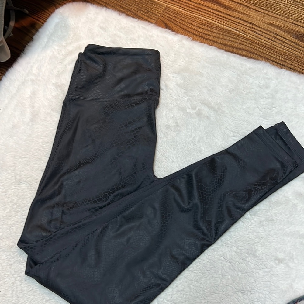 Black grey snakeskin leggings